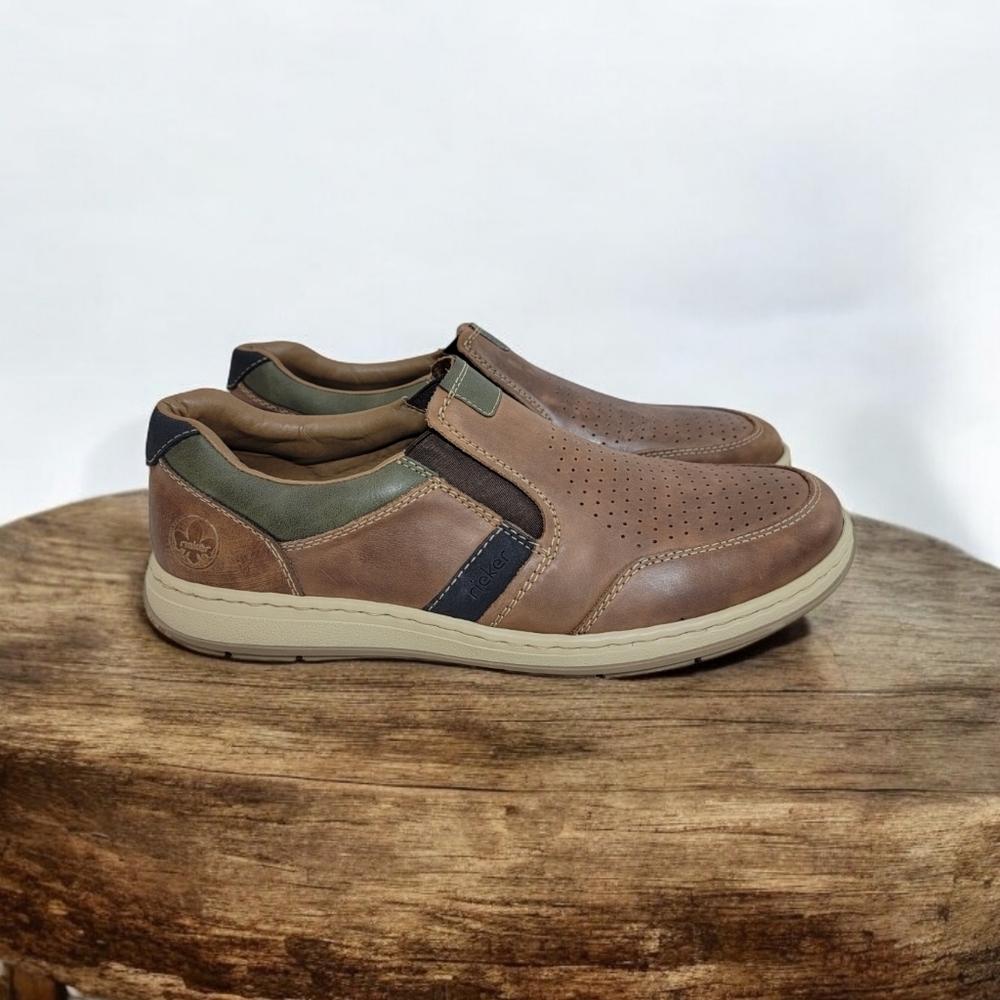 Rieker Men's size Euro 44 US 10.5 suited for people with bunions. Lightweight. - Picture 6 of 7